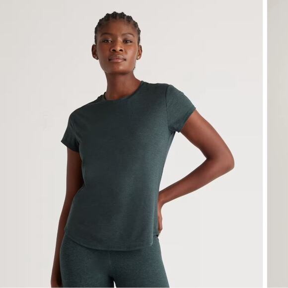 Quince Tee Womens Large Green Performance Lightweight Running Yoga - Picture 1 of 6